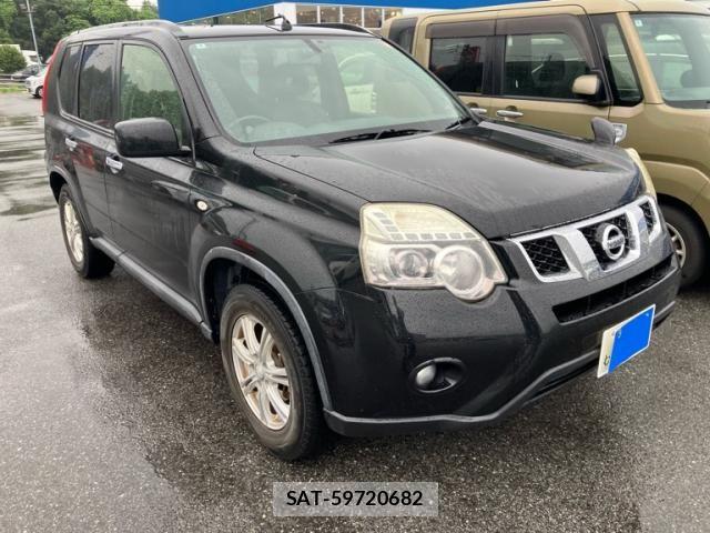 Nissan X-TRAIL 2012-04 7790725-3