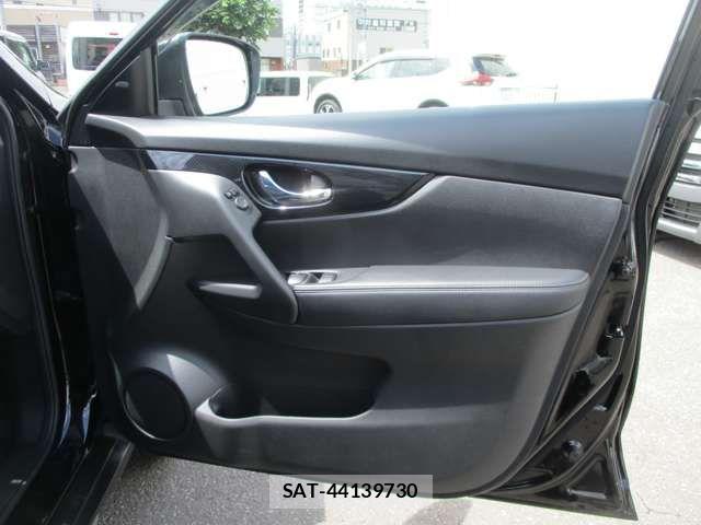 Nissan X-TRAIL 2020-12 7790757-13