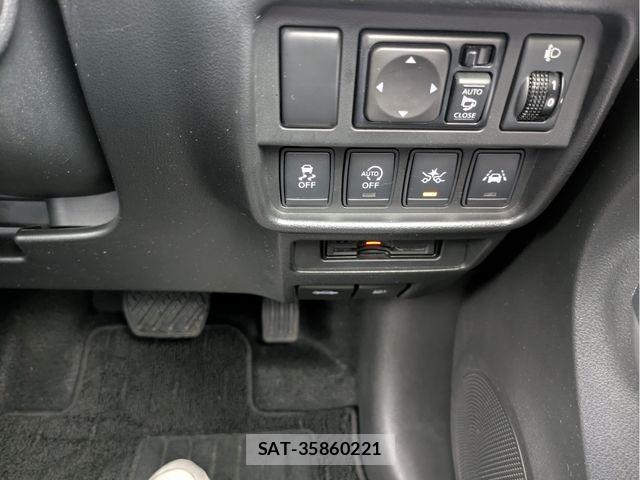 Nissan X-TRAIL 2012-02 7790729-11