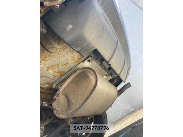 Nissan X-TRAIL 2004-07 7790721-28