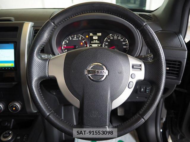 Nissan X-TRAIL 2013-08 7790739-17