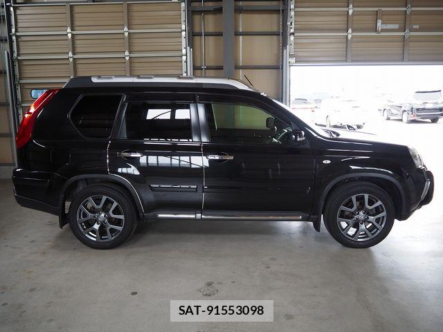 Nissan X-TRAIL 2013-08 7790739-20