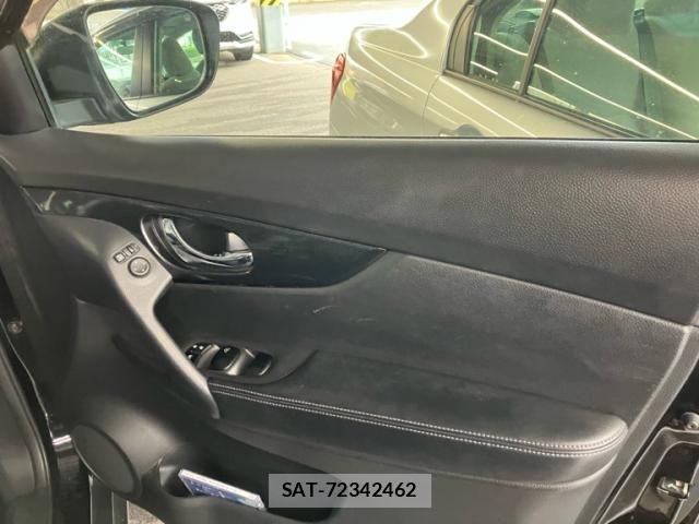 Nissan X-TRAIL 2016-10 7790734-14