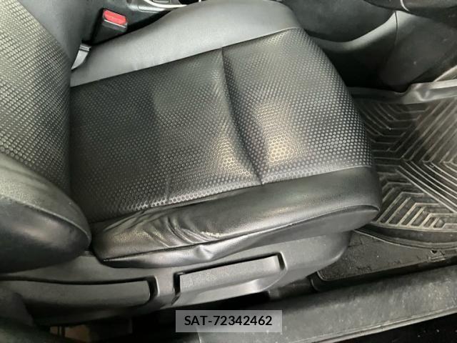 Nissan X-TRAIL 2016-10 7790734-15