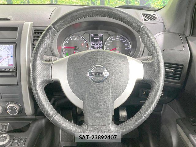 Nissan X-TRAIL 2012-07 7790737-11