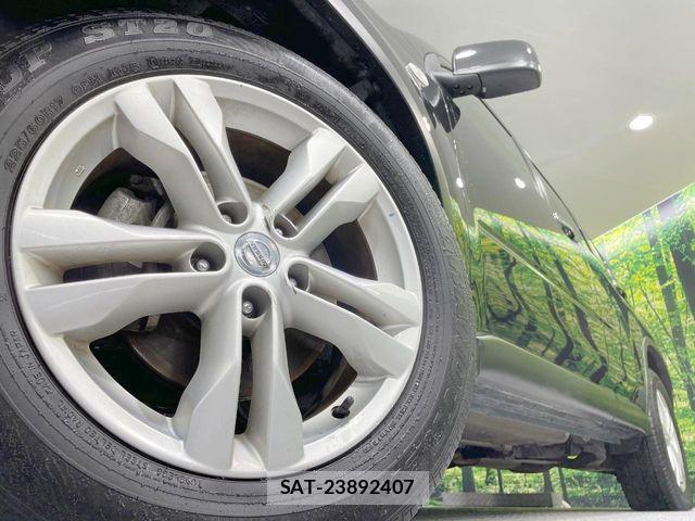 Nissan X-TRAIL 2012-07 7790737-13