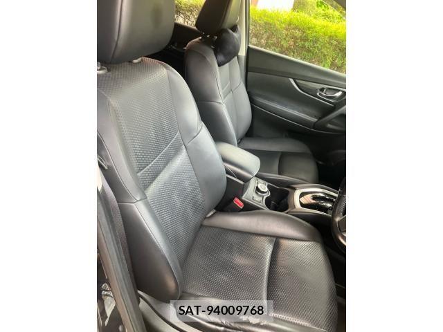 Nissan X-TRAIL 2015-10 7880719-16