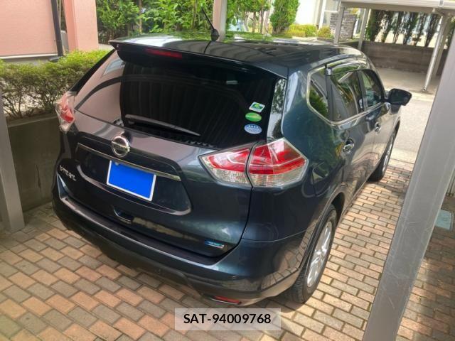 Nissan X-TRAIL 2015-10 7880719-18