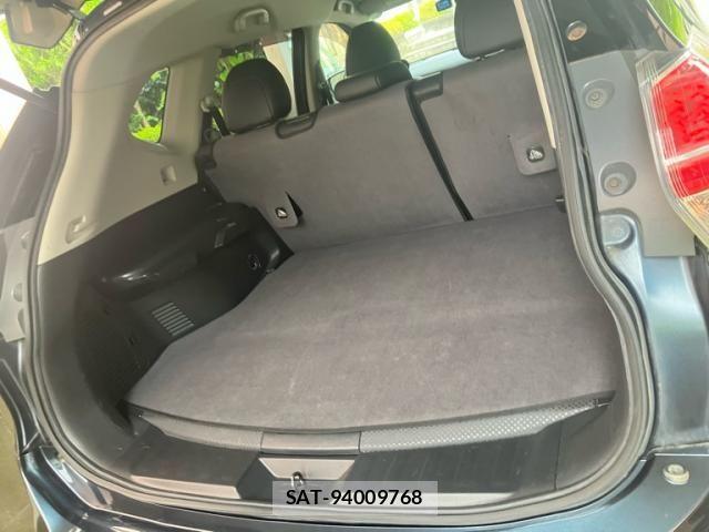 Nissan X-TRAIL 2015-10 7880719-19