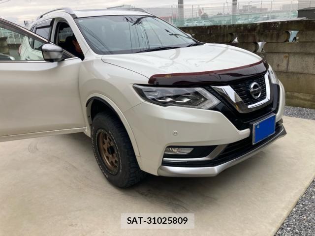 Nissan X-TRAIL 2018-01 7880697-1
