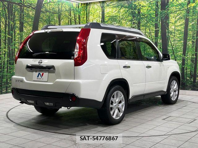 Nissan X-TRAIL 2011-09 7880709-16