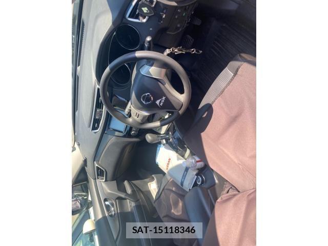 Nissan X-TRAIL 2014-07 7880727-12