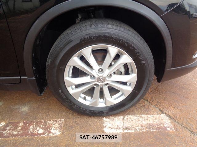 Nissan X-TRAIL 2016-01 7880702-23