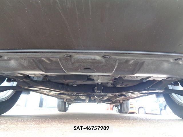 Nissan X-TRAIL 2016-01 7880702-25