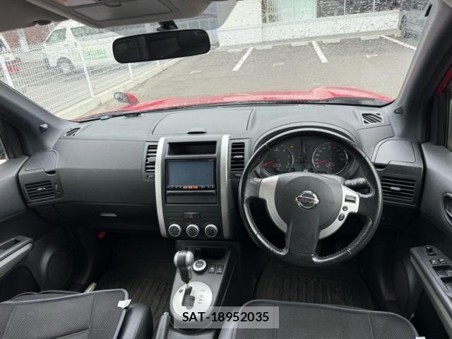 Nissan X-TRAIL 2012-08 7880730-14