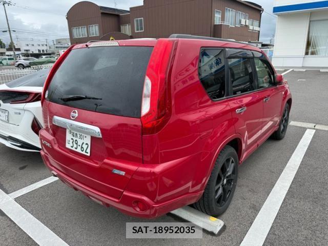 Nissan X-TRAIL 2012-08 7880730-17