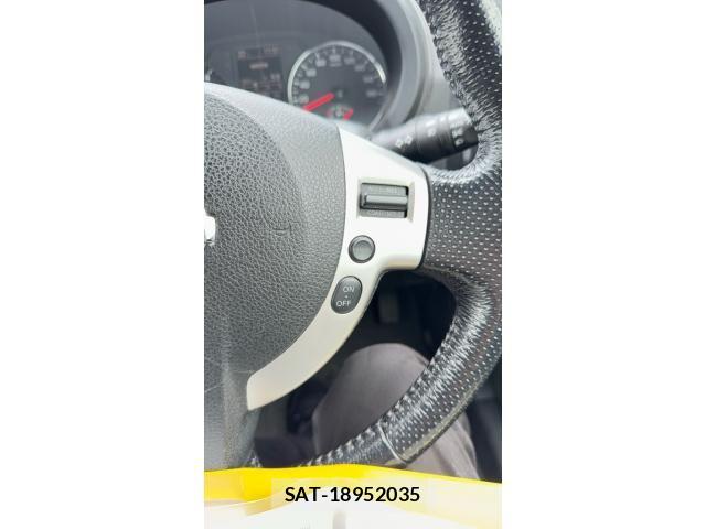 Nissan X-TRAIL 2012-08 7880730-24