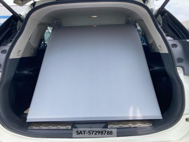 Nissan X-TRAIL 2016-09 7880715-10