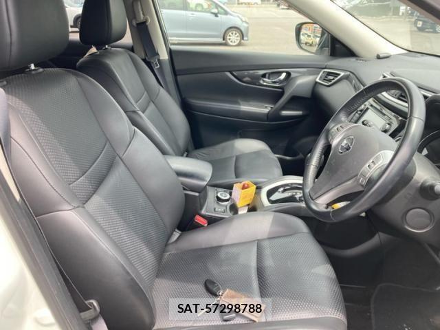 Nissan X-TRAIL 2016-09 7880715-14