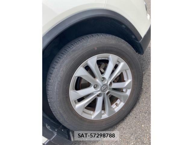 Nissan X-TRAIL 2016-09 7880715-2