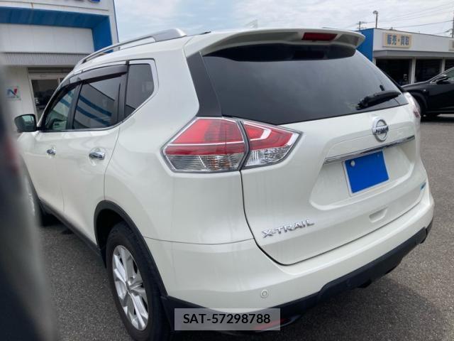 Nissan X-TRAIL 2016-09 7880715-6