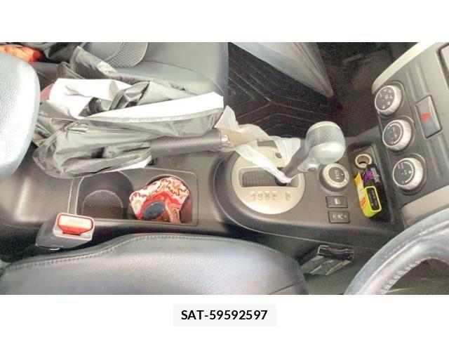 Nissan X-TRAIL 2011-10 7880725-12