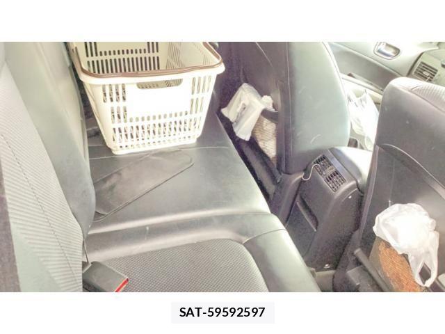 Nissan X-TRAIL 2011-10 7880725-16