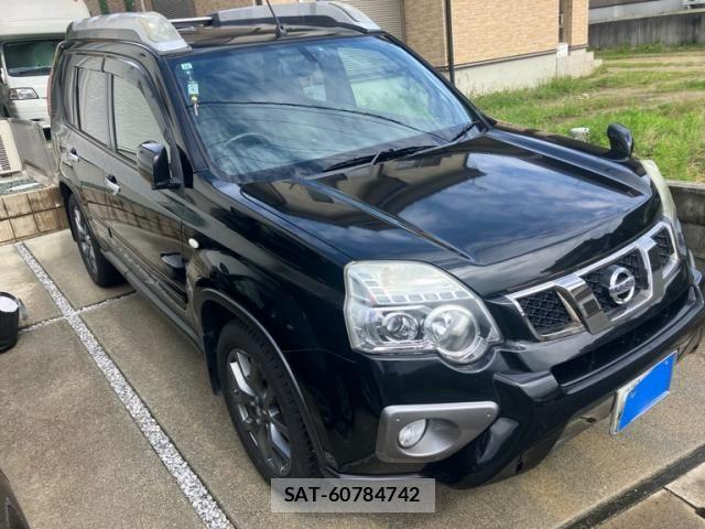Nissan X-TRAIL 2013-10 7880726-3