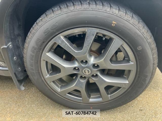 Nissan X-TRAIL 2013-10 7880726-5