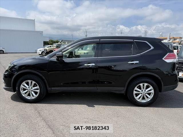 Nissan X-TRAIL 2015-06 7880714-11