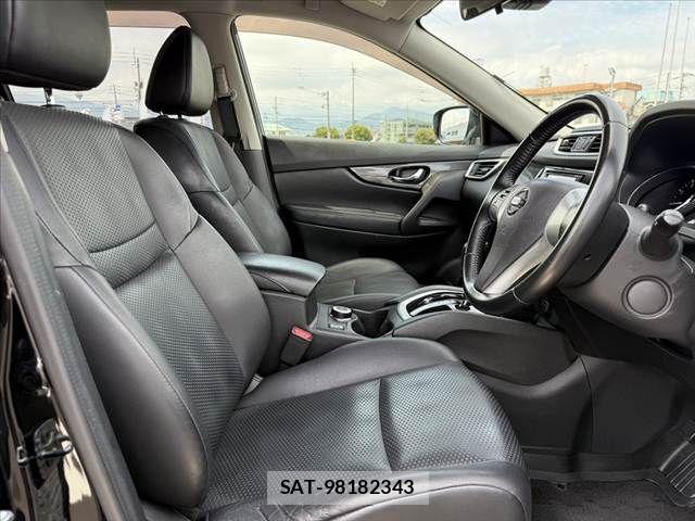 Nissan X-TRAIL 2015-06 7880714-15