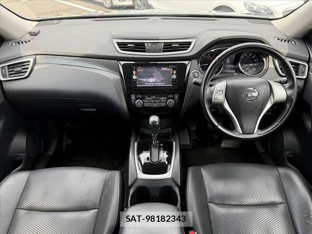 Nissan X-TRAIL 2015-06 7880714-1