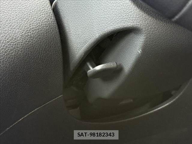 Nissan X-TRAIL 2015-06 7880714-29