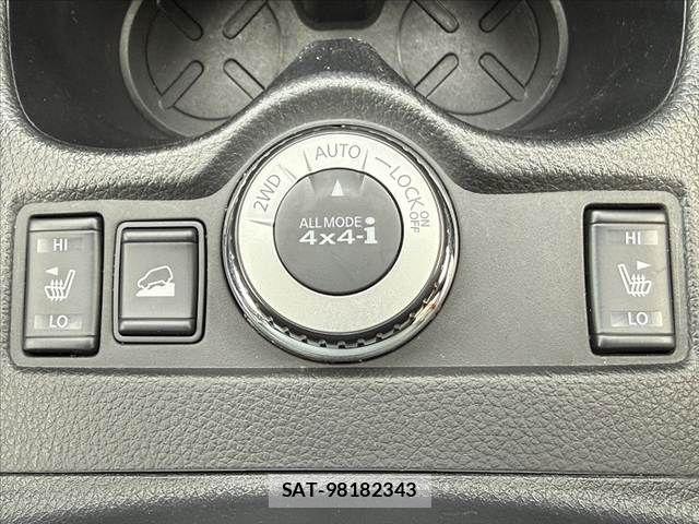 Nissan X-TRAIL 2015-06 7880714-4