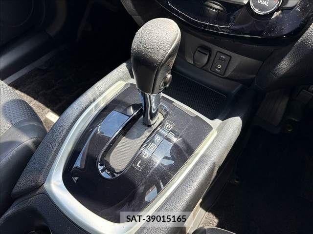 Nissan X-TRAIL 2014-03 7880713-14