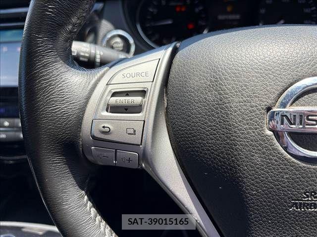 Nissan X-TRAIL 2014-03 7880713-16