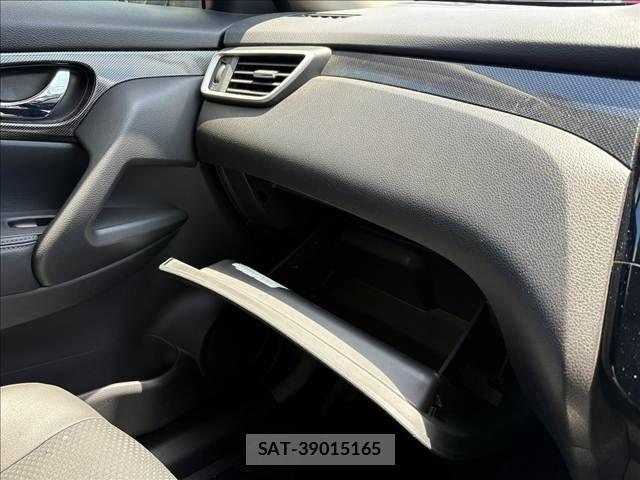Nissan X-TRAIL 2014-03 7880713-22