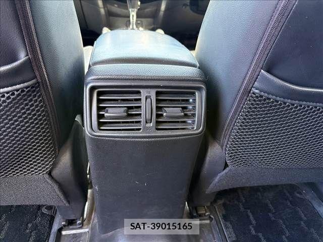 Nissan X-TRAIL 2014-03 7880713-23