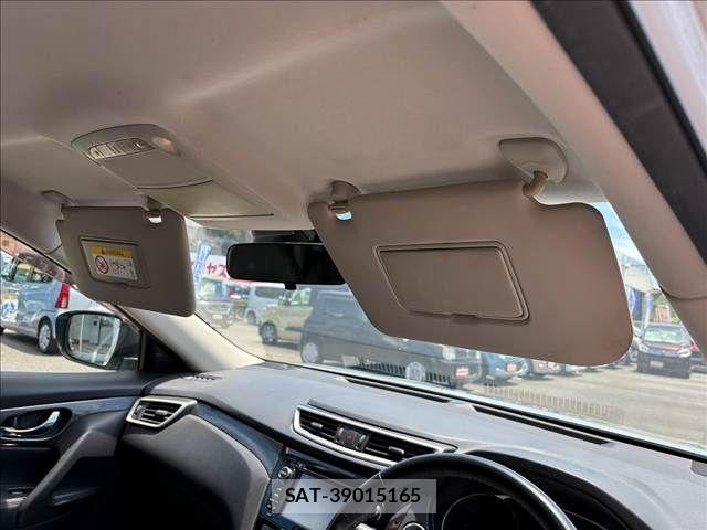 Nissan X-TRAIL 2014-03 7880713-25