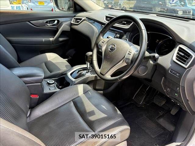 Nissan X-TRAIL 2014-03 7880713-26