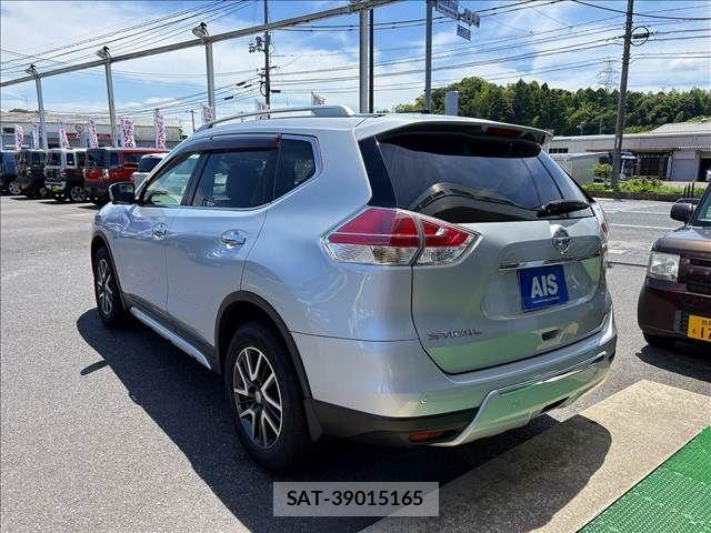 Nissan X-TRAIL 2014-03 7880713-2