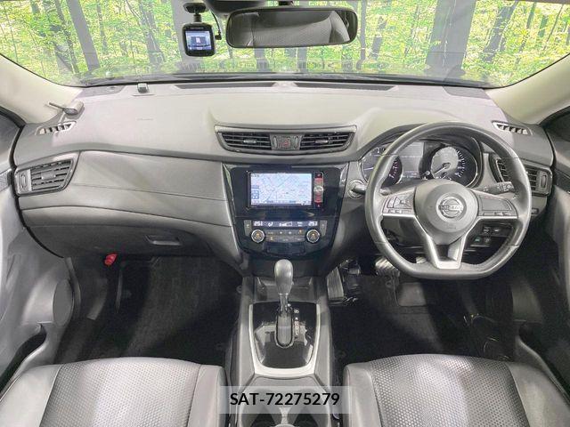 Nissan X-TRAIL 2019-08 7903680-1