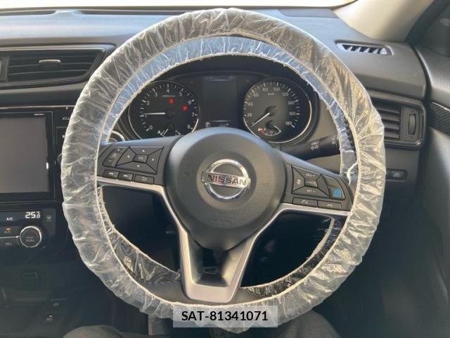 Nissan X-TRAIL 2018-06 7903681-17