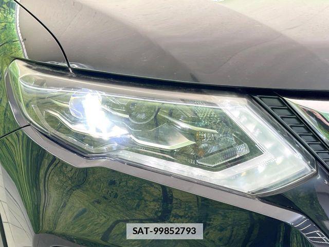 Nissan X-TRAIL 2018-02 7964510-11