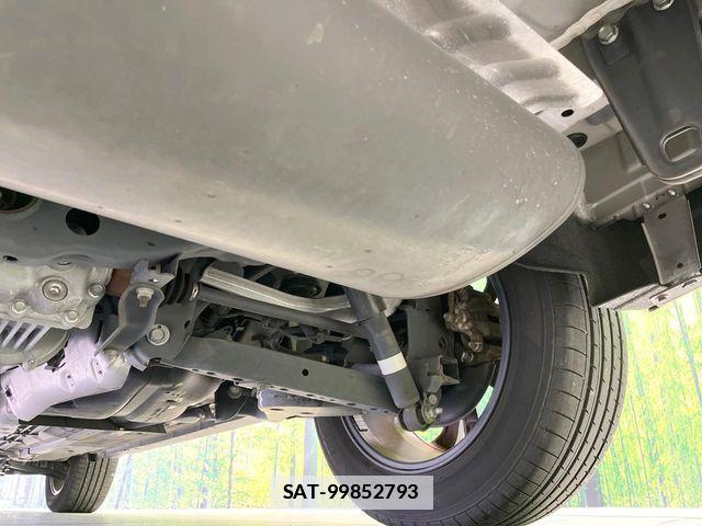 Nissan X-TRAIL 2018-02 7964510-16