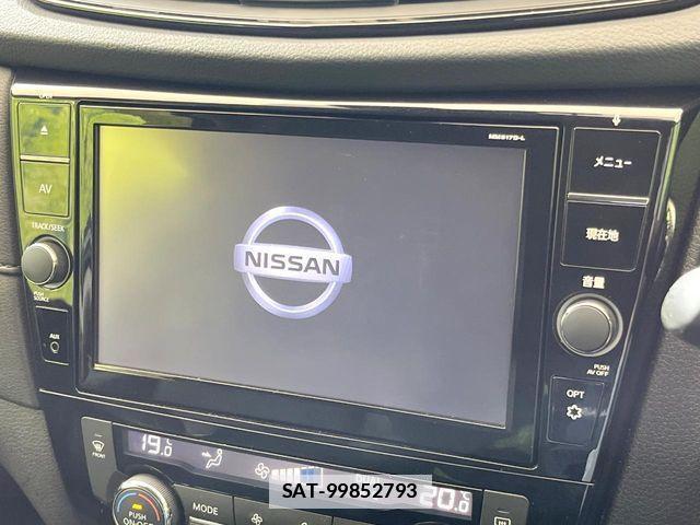 Nissan X-TRAIL 2018-02 7964510-3