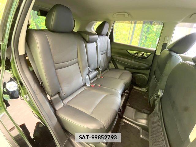 Nissan X-TRAIL 2018-02 7964510-8