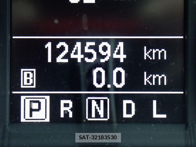 Nissan X-TRAIL 2011-06 7964498-13