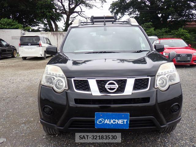 Nissan X-TRAIL 2011-06 7964498-4