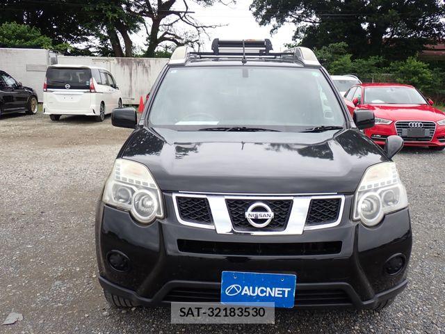 Nissan X-TRAIL 2011-06 7964498-5